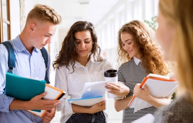 Luyện Thi Tuyển Sinh Lớp 10